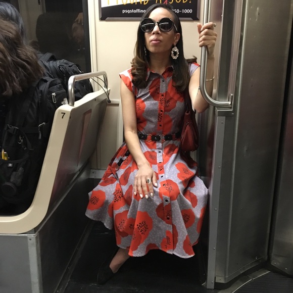 Meet your Posher, Joelle - Picture 7 of 10